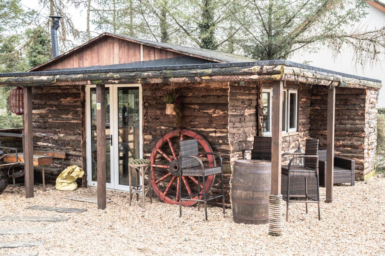 Greenvale Cabins Forkhill Buitenkant foto